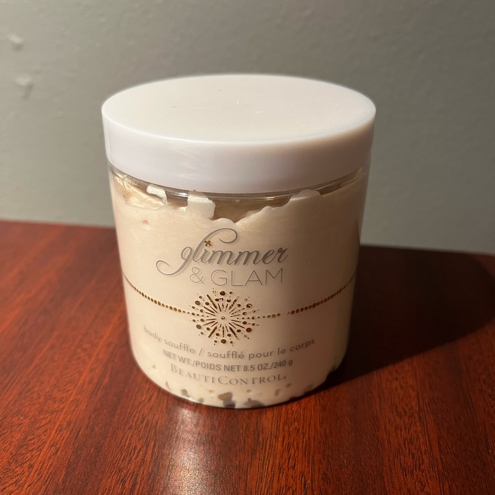 Beauticontrol Glimmer and Glam Shimmering Body Soufflé Creme